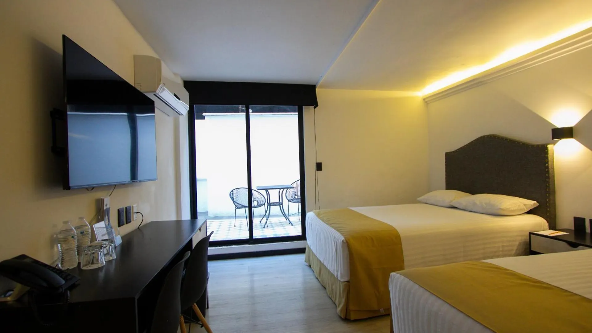 Hotel Tamara بويبلا